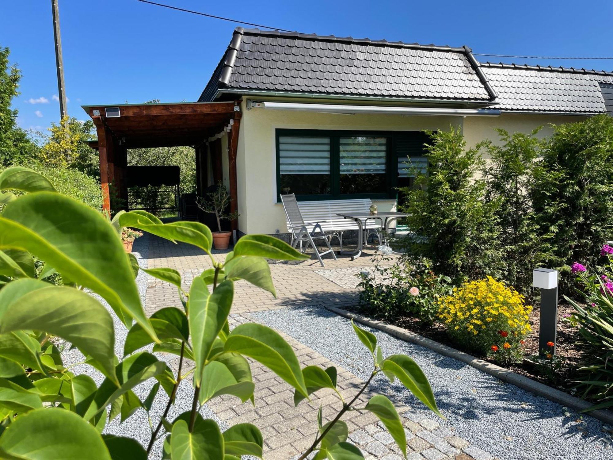 Ferienhaus Amare Mit Fasssauna, Eigener Terrasse & Kamin Bautzen Ngoại thất bức ảnh